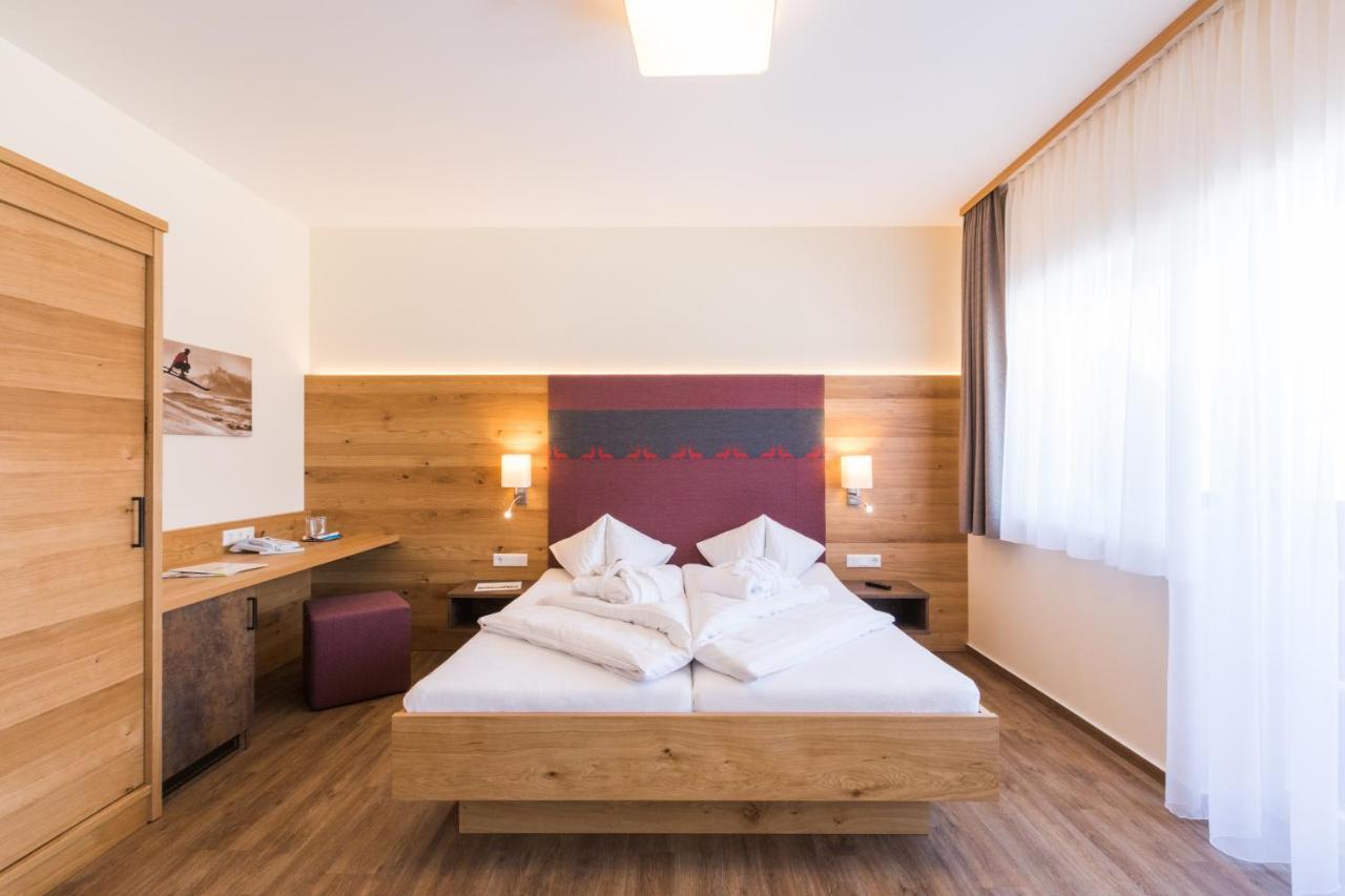 Panoramahotel Guertl Хаус-им-Энншталь Экстерьер фото